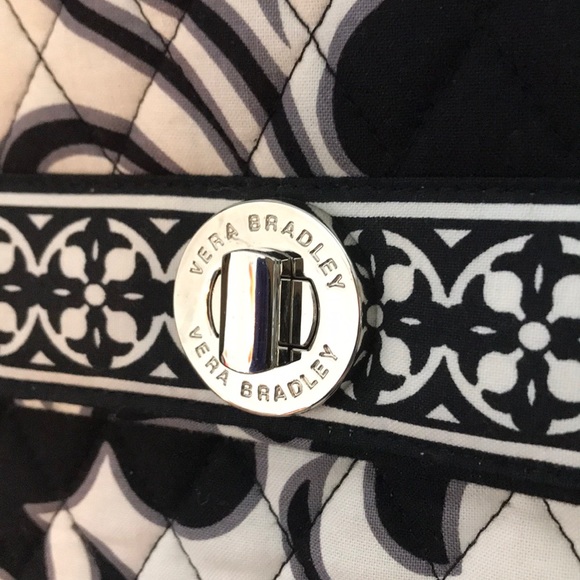 VERA BRADLEY PURSE - Picture 2 of 10